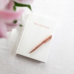 Little White Book – Wedding Diary & Organiser